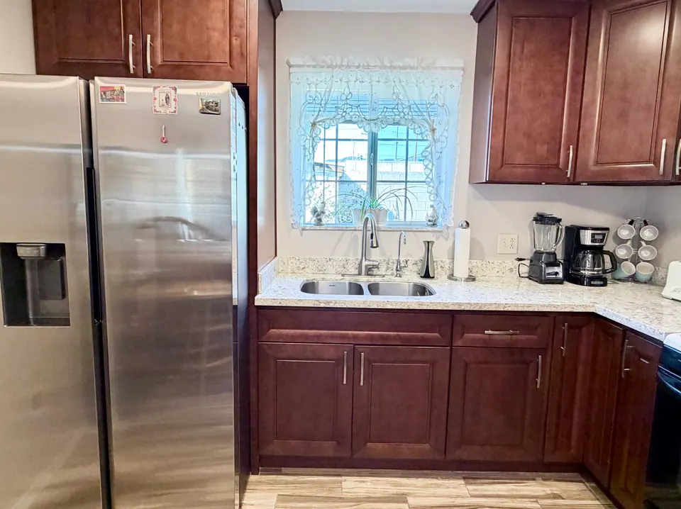 Stainless steel fridge and double sink